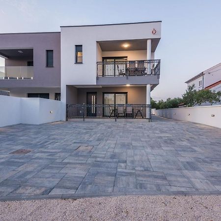 ויר Apartment Spanic 1 מראה חיצוני תמונה