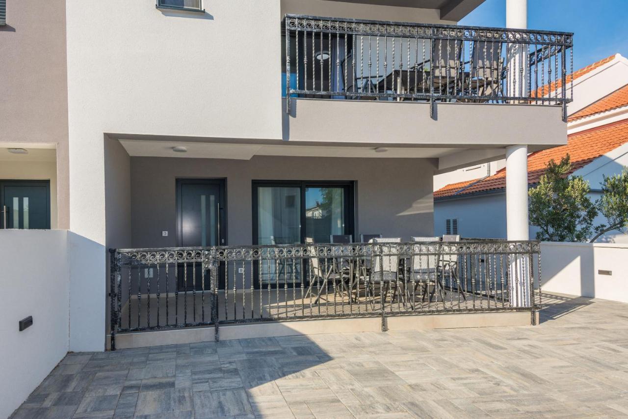 ויר Apartment Spanic 1 מראה חיצוני תמונה