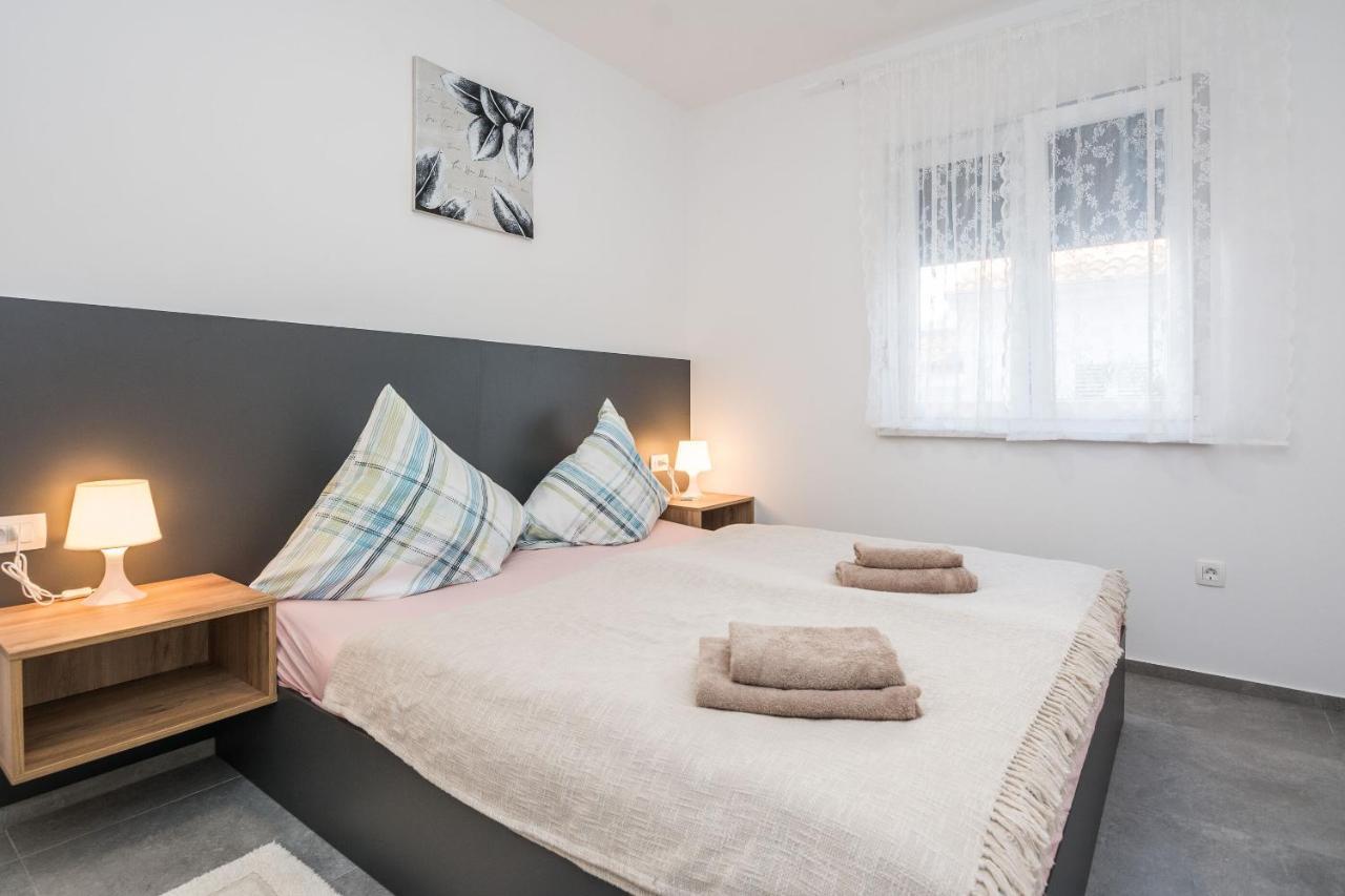 ויר Apartment Spanic 1 מראה חיצוני תמונה