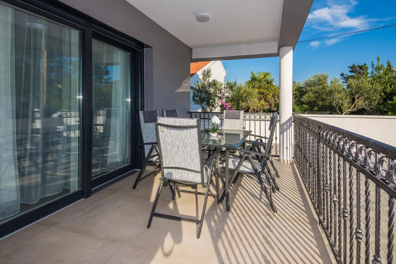 ויר Apartment Spanic 1 מראה חיצוני תמונה
