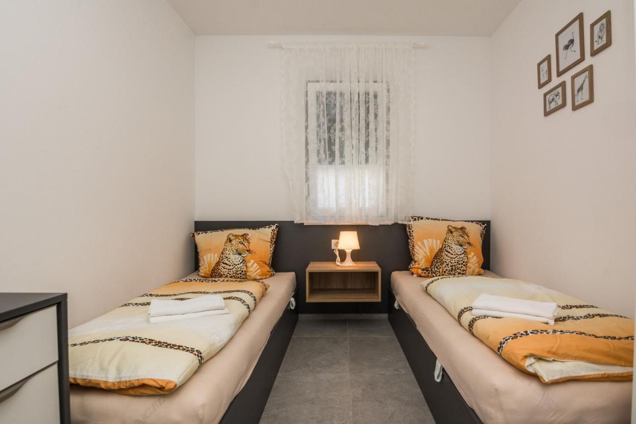 ויר Apartment Spanic 1 מראה חיצוני תמונה