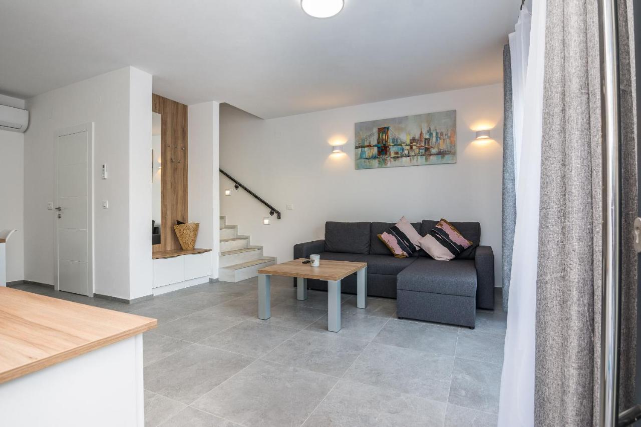 ויר Apartment Spanic 1 מראה חיצוני תמונה