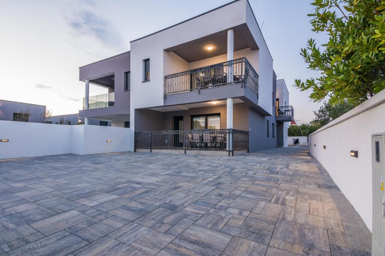 ויר Apartment Spanic 1 מראה חיצוני תמונה