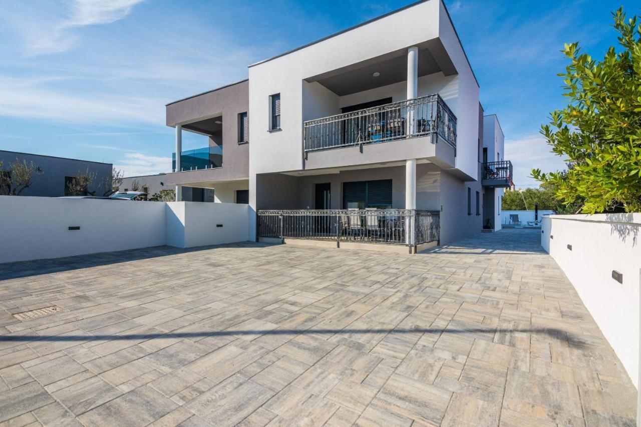 ויר Apartment Spanic 1 מראה חיצוני תמונה